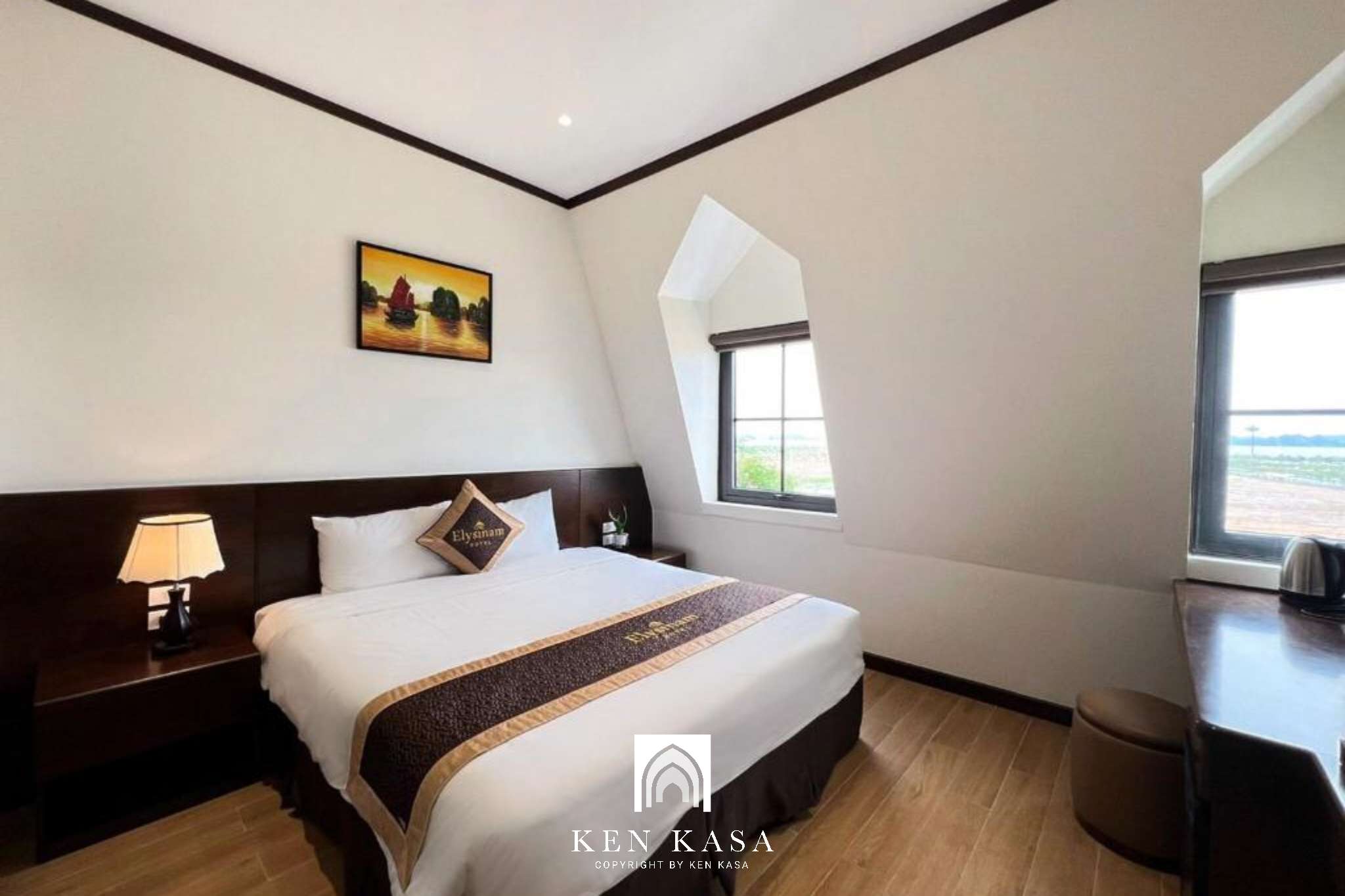 Đây là hạng phòng cao cấp nhất của Elysinam Boutique Ha Long